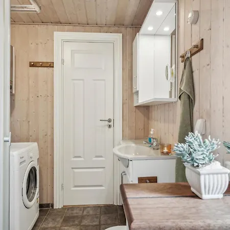 3 Bedroom Stunning In *