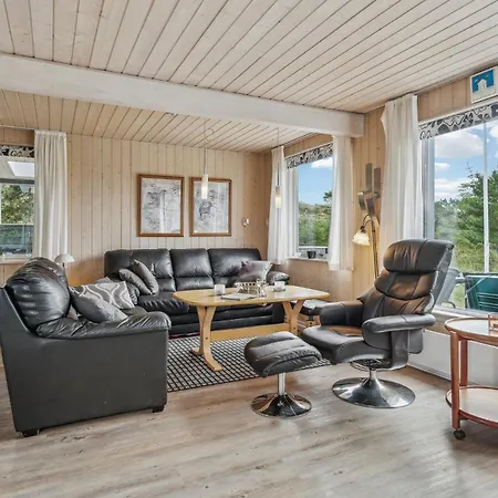 3 Bedroom Stunning In Ringkøbing